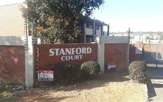2 Bedroom Apartment in Bloubosrand