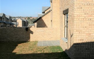 2 Bedroom Duplex in Kyalami