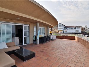 3 Bed Apartment in La Mercy