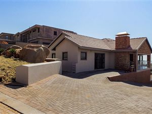 4 Bedroom House in Cashan