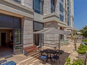 2 Bed Apartment in Morningside