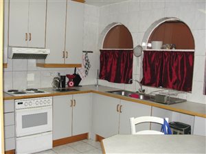 3 Bed Townhouse in Doringkloof