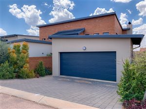 3 Bed Townhouse in Heron Hill Estate