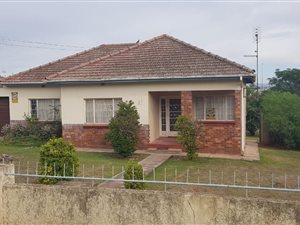 3 Bed House in Mosel