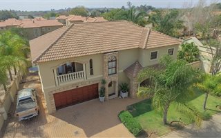 4 Bedroom House in Equestria