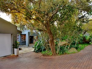4 Bed House in Olive Crest Estate