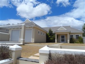 4 Bed House in Zevenwacht Country Estate