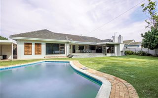4 Bedroom House in Lochnerhof