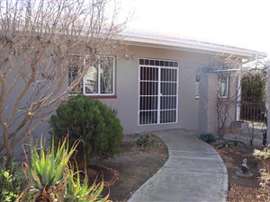 4 Bed House in Aliwal North
