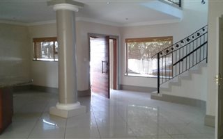 5 Bedroom Townhouse in Glenhazel