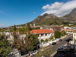 2 Bed Apartment in Oranjezicht