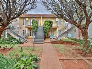 1 Bed Apartment in Montgomery Park