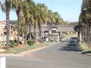 2 Bed Townhouse in Mooikloof Ridge