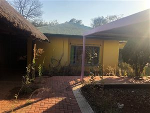 7 Bed House in Clubview