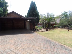 3 Bedroom House in Floracliffe