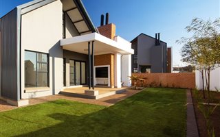 3 Bedroom Duplex in Irene