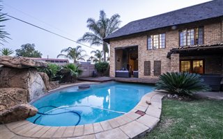 4 Bedroom House in Brackendowns