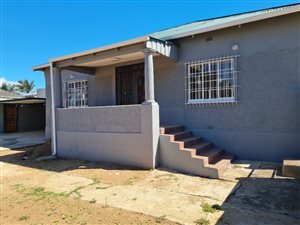 3 Bed House in Maraisburg