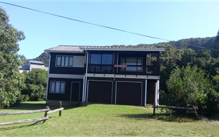 5 Bedroom House in Natures Valley