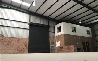 470 m² Industrial space in Founders Hill