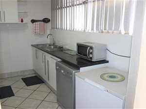 2 Bed Apartment in Pioneer Park