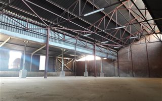 720 m² Industrial space in Lea Glen