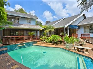4 Bed House in Cresta