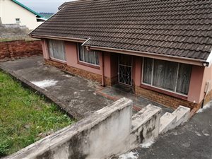 4 Bed House in Orient Heights