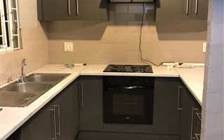 2 Bedroom Apartment in Parklands