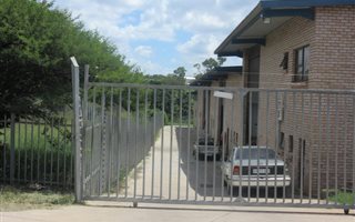 500 m² Commercial space in Mkondeni