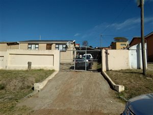 2 Bed House in Mdantsane