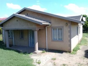 3 Bed Townhouse in Valdin Heights