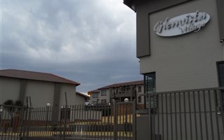 2 Bedroom Flat in Glenvista