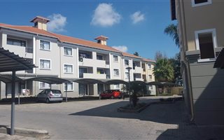 1 Bedroom Apartment in Halfway House