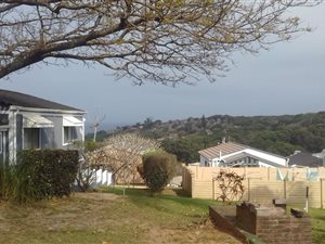 2 Bed Townhouse in Hibberdene