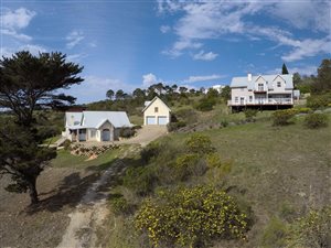 739 m² Land available in Upper Robberg