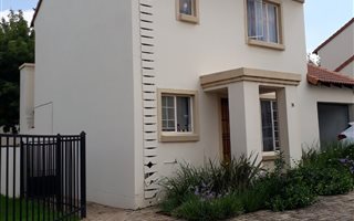 2 Bedroom Townhouse in Country View