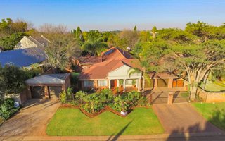 5 Bedroom House in Eldoraigne