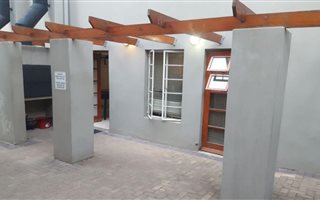 1 Bedroom Apartment in Paarl