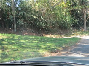 1877 m² Land available in Uvongo