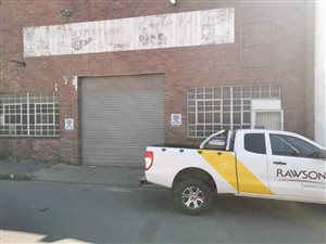 300 m² Commercial space in Jacobs