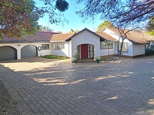 3 Bed House in Woodmead