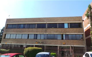 1050 m² Office Space in Illiondale