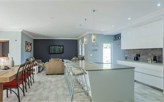 4 Bedroom House in Brackenhurst