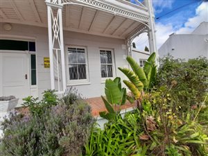 1 Bed Apartment in Sunnyside