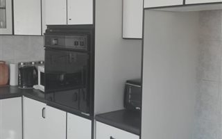 4 Bedroom House in Newlands West