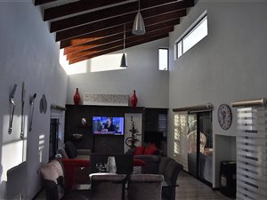 4 Bed House in Jackal Creek Golf Estate