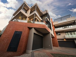 3 Bed Apartment in Abbotsford