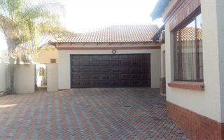 3 Bedroom Cluster in Thatchfield