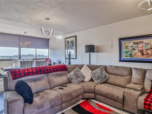 2 Bed Apartment in Paradise Valley